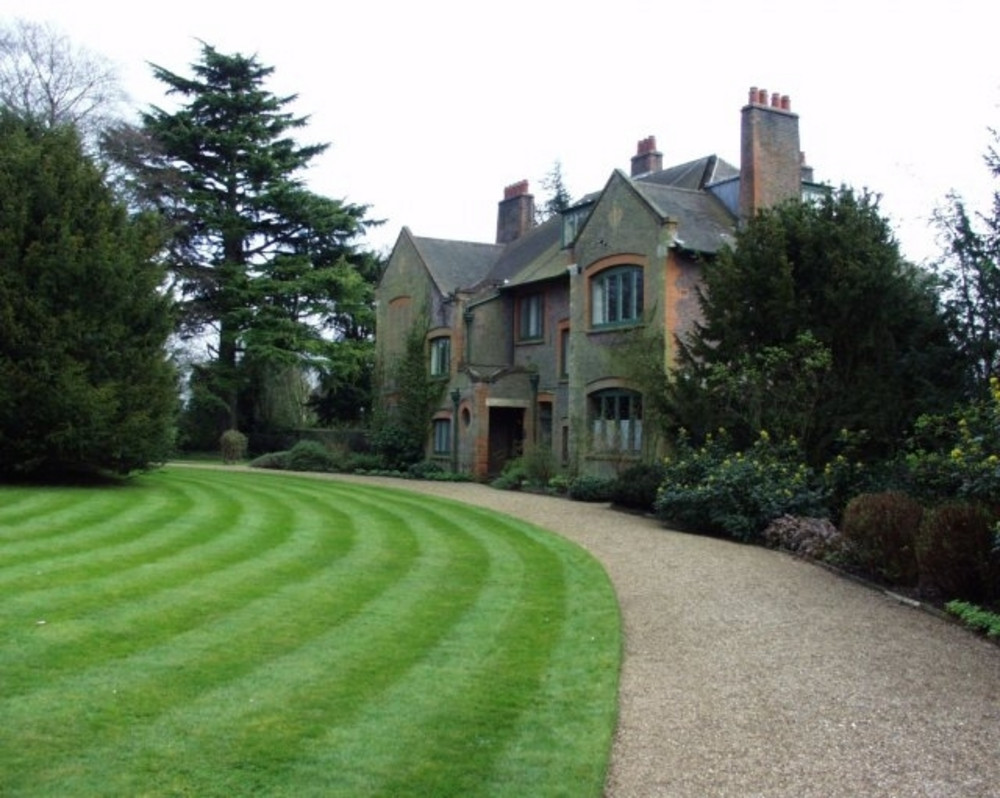 Car and Van Hire near Ayot St Lawrence St Albans Car & Van Hire