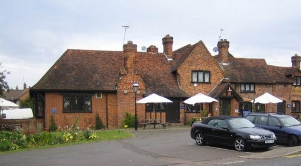 St Albans Car and Van Hire in Chiswell Green St Albans Car & Van Hire